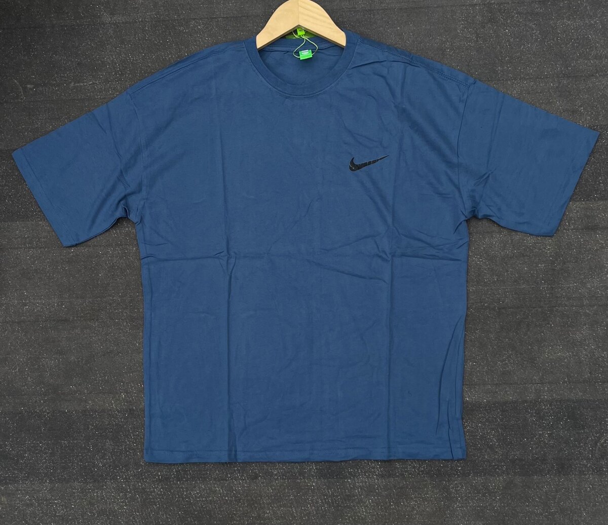 T-shirt Nike