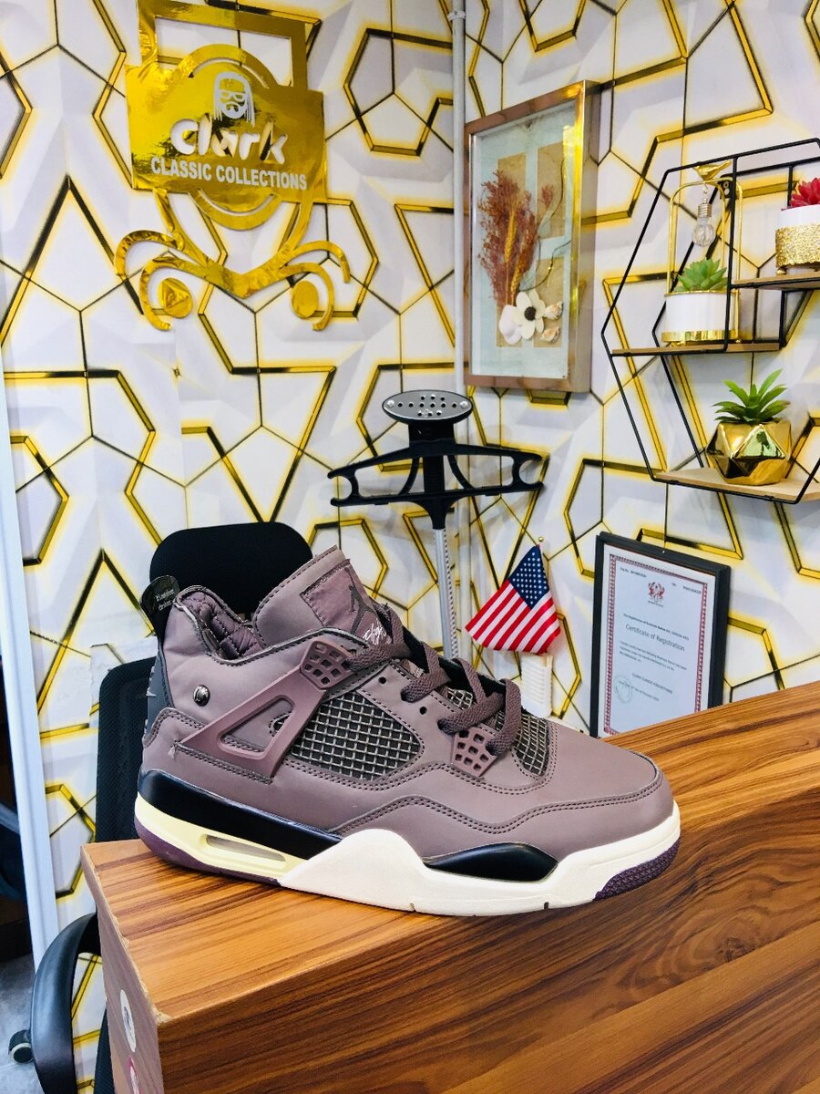 Jordan 4