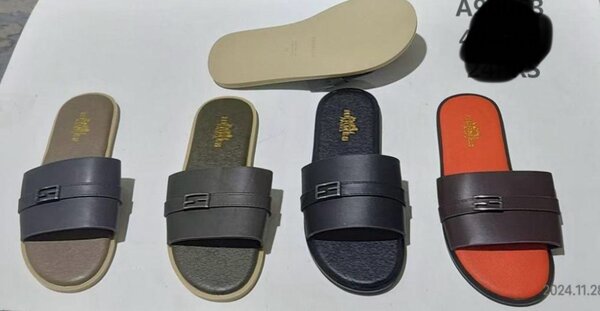 Sandale en cuir