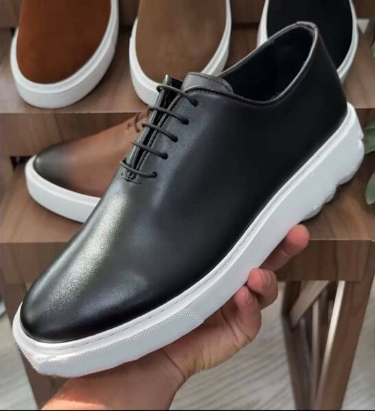 CLASSIC SHOES