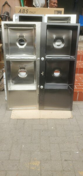 Kitchen sink