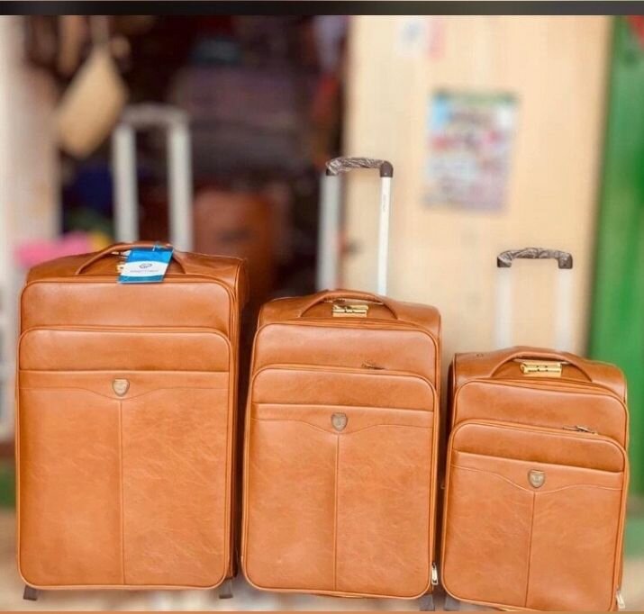 THREE SET BAG