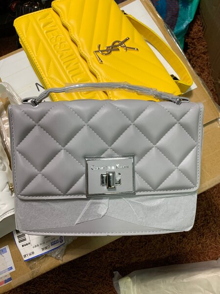 Ladies bag