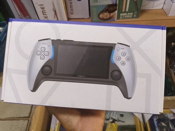 Console de jeu portable Project X