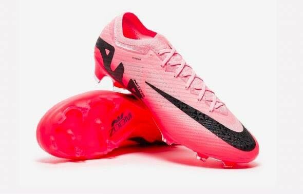 PAIRE DE MAGRE NIKE