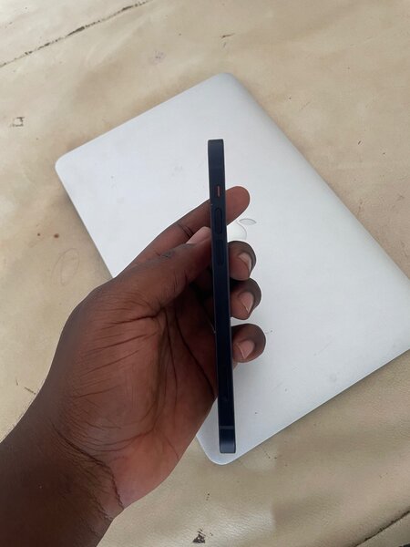 iPhone 12