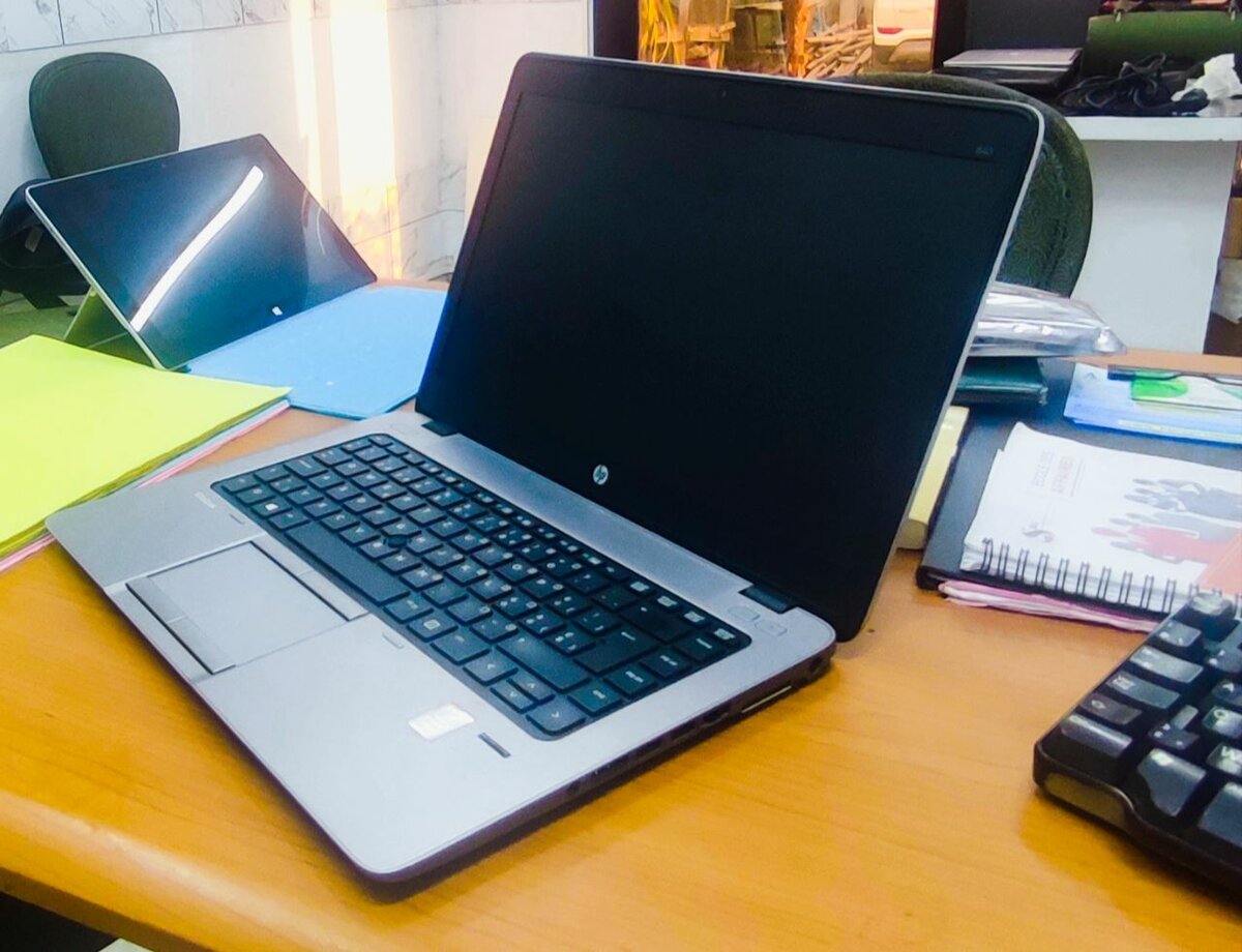 Ordinateur portable HP élégant