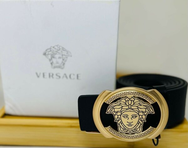 Ceinture Versace élégante