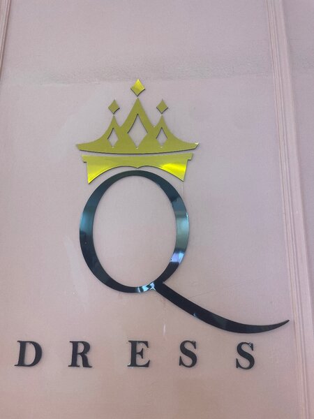 Queen Dress
