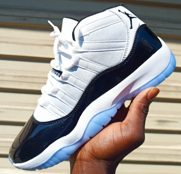 Jordan 11