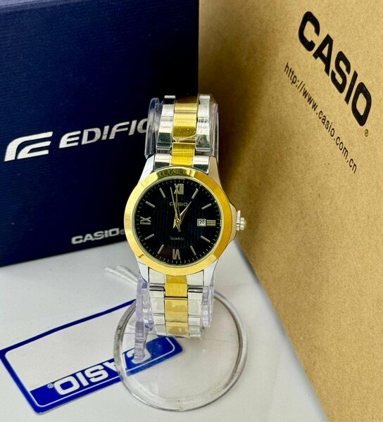 MONTRE FEMME  CASIO