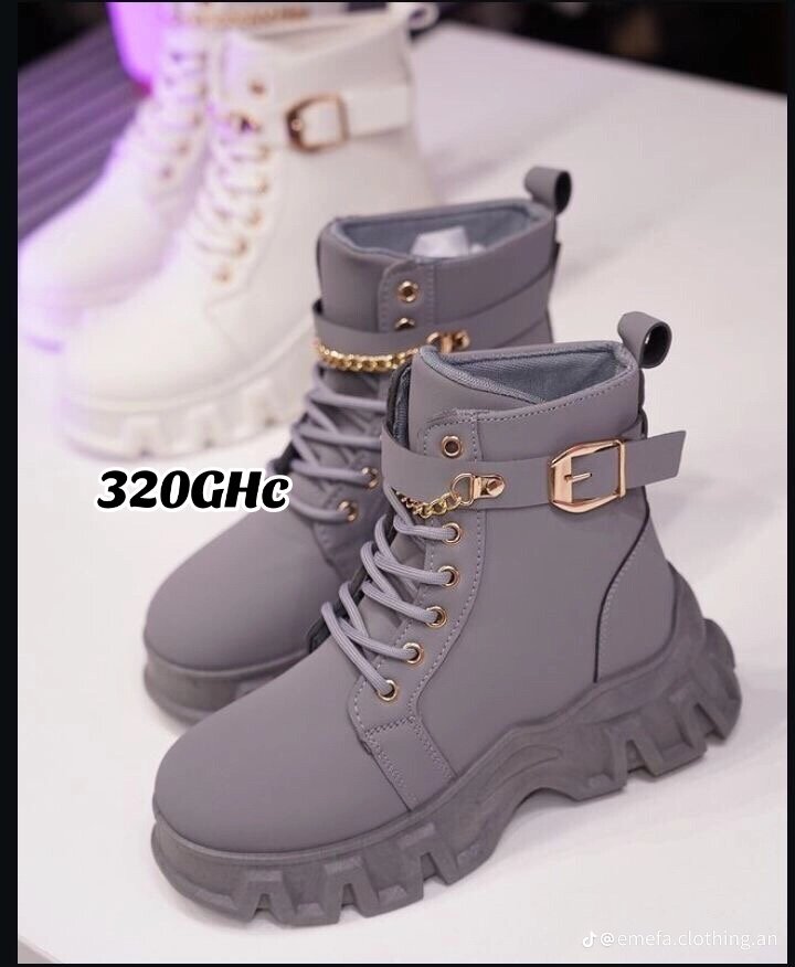 Dress Boot