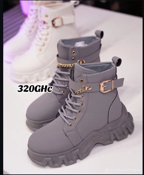 Dress Boot