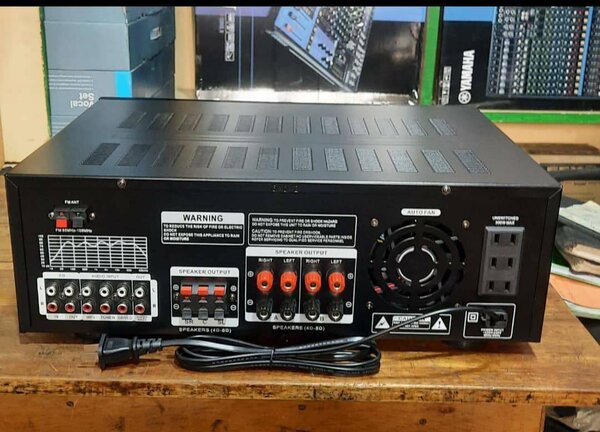 Amplificateur Puissant (TITANI