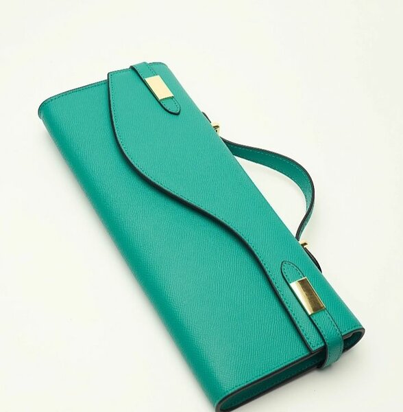TRÈS BEAUX SACS OUTLASH