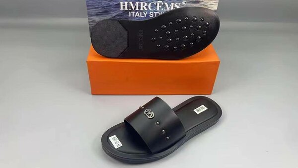 Fashion slippers