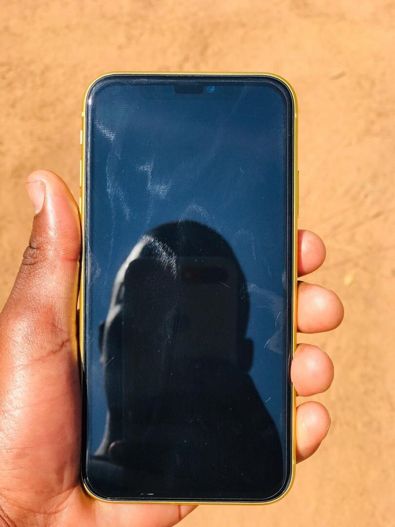 iPhone 11