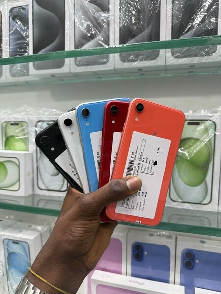 iPhone XR