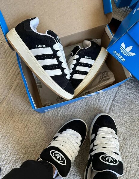Adidas campus
