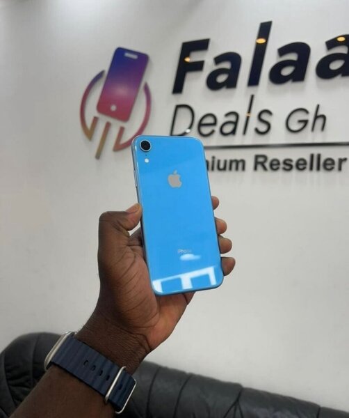 iPhone XR