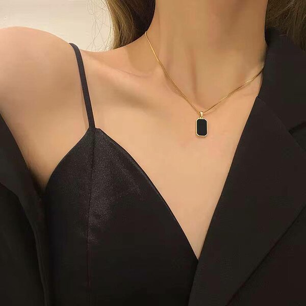 Chaine luxe femme