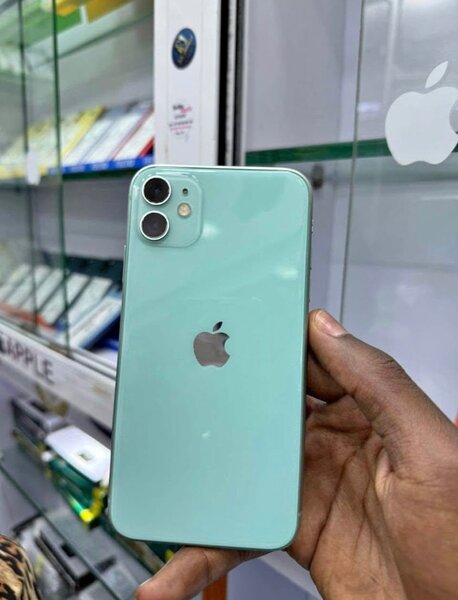 iPhone 11 64Go Vert