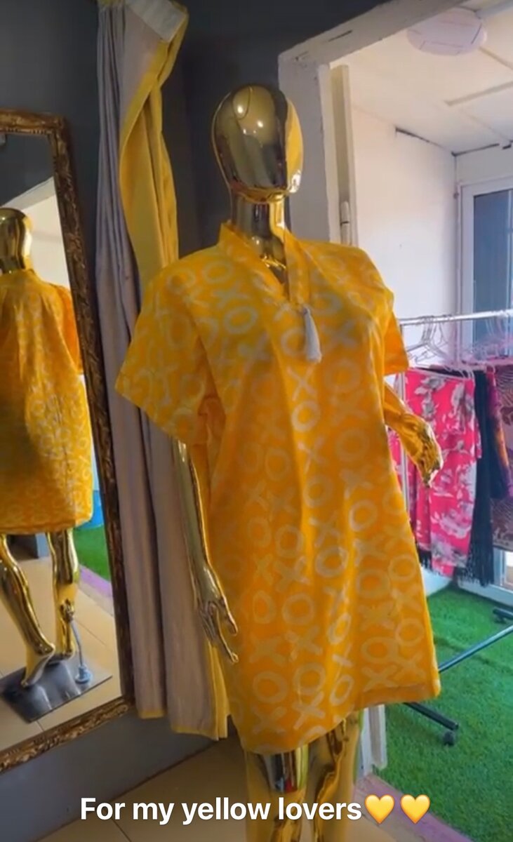 Straight dress