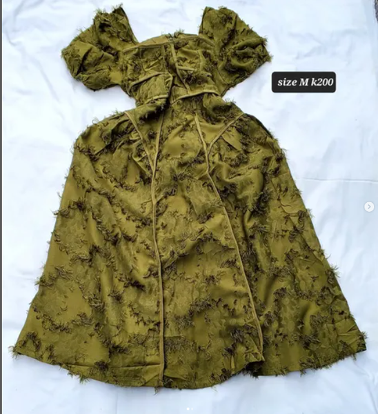 green dress