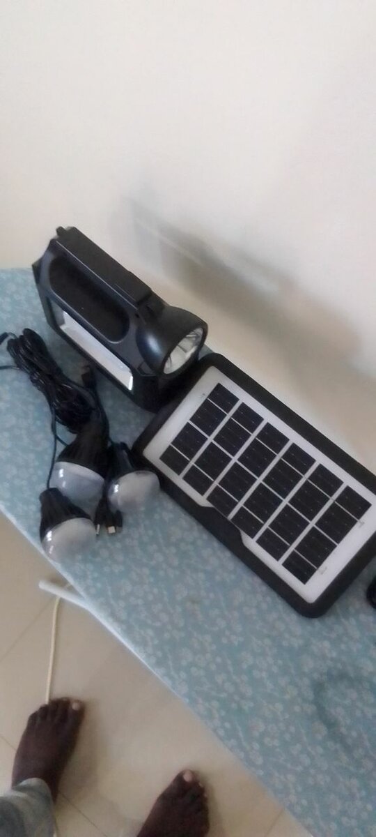 Solar lighting kit