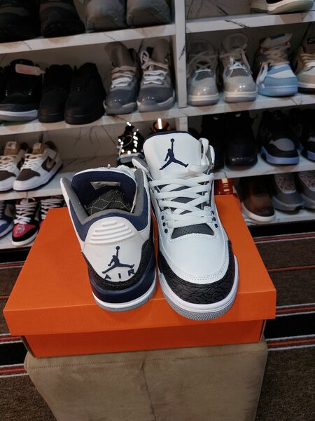 NIKE AIR JORDAN 3