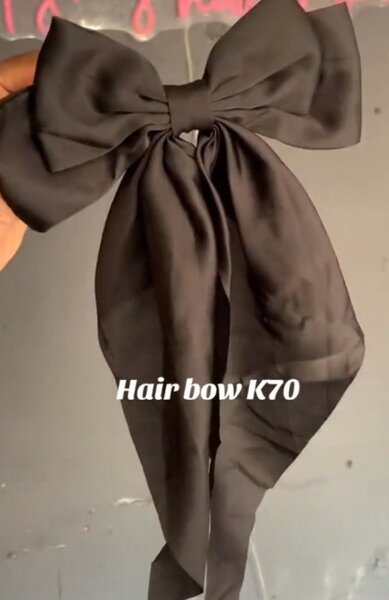 Hair bow brown