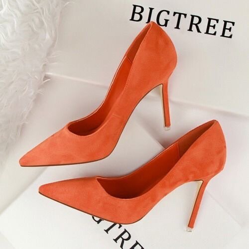 Ladies dress shoe