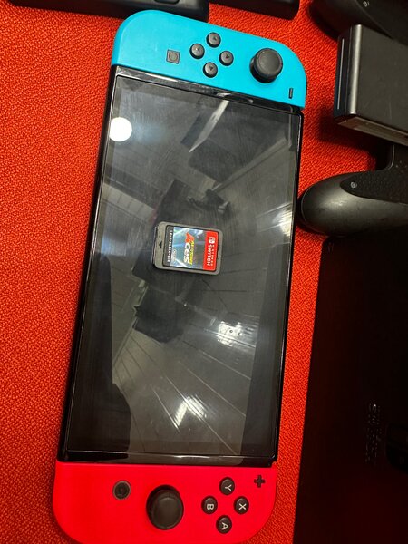 NINTENDO SWITCH OLED