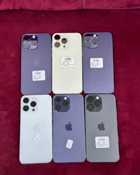 IPHONE 12