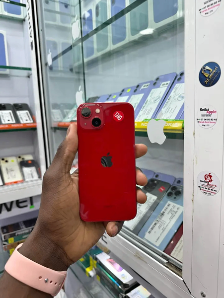iPhone 13 - 128 Go