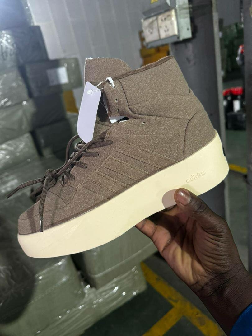 Chaussure adidas