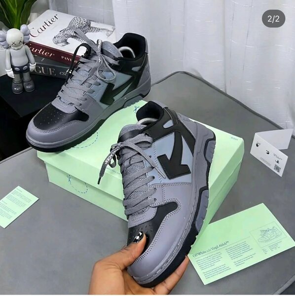 Chaussure off white