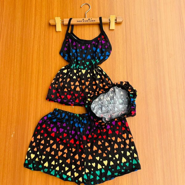 Ladies 3 in 1 nights wear available in all sizes