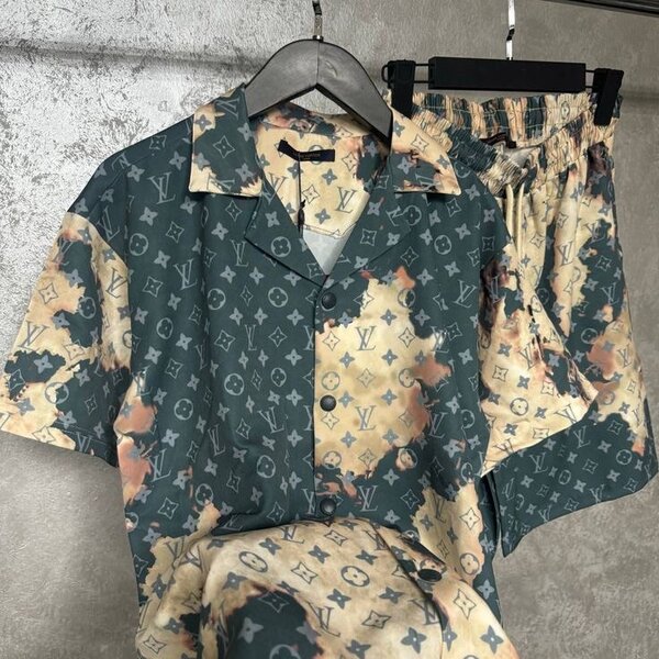 Mens top and downs