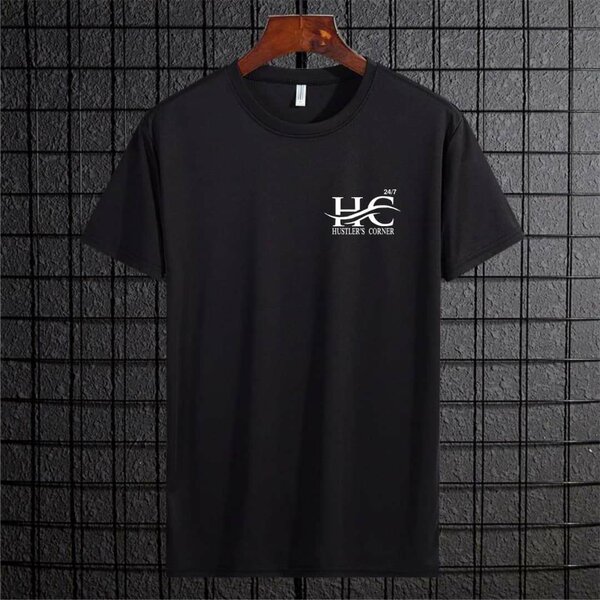 T-shirt and slides