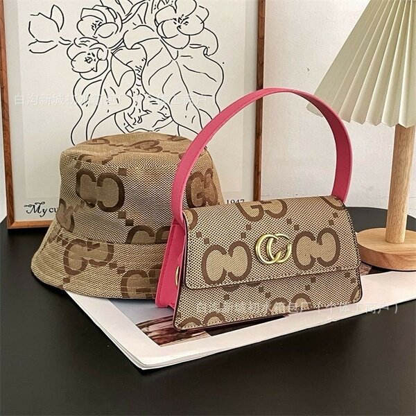 LADIES BAG AND HAT