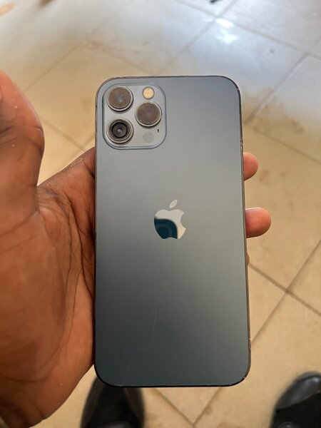 iPhone 12 Pro Max