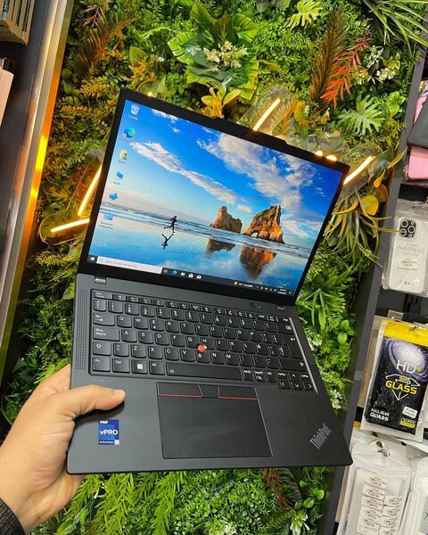 Lenovo thinkpad x13 gen 4