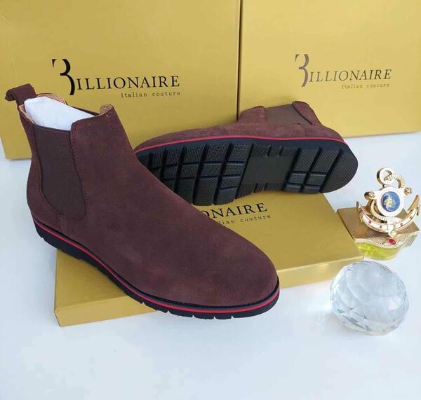 Suede boots