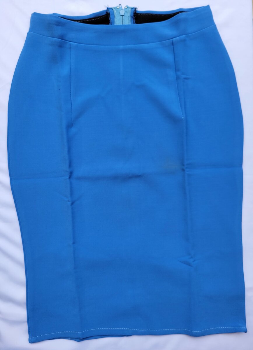 Jupe crayon bleu clair