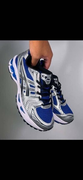 ASICS gel kayano