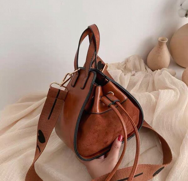 Sac à bandoulière en cuir élégant