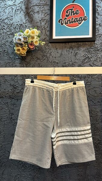 Men short
