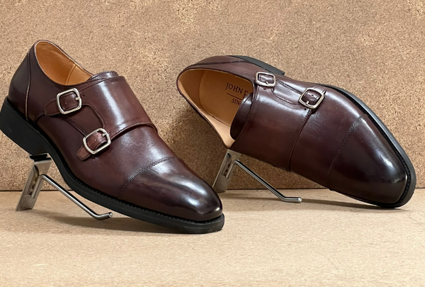  Clarks