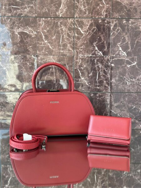 Bag with purse